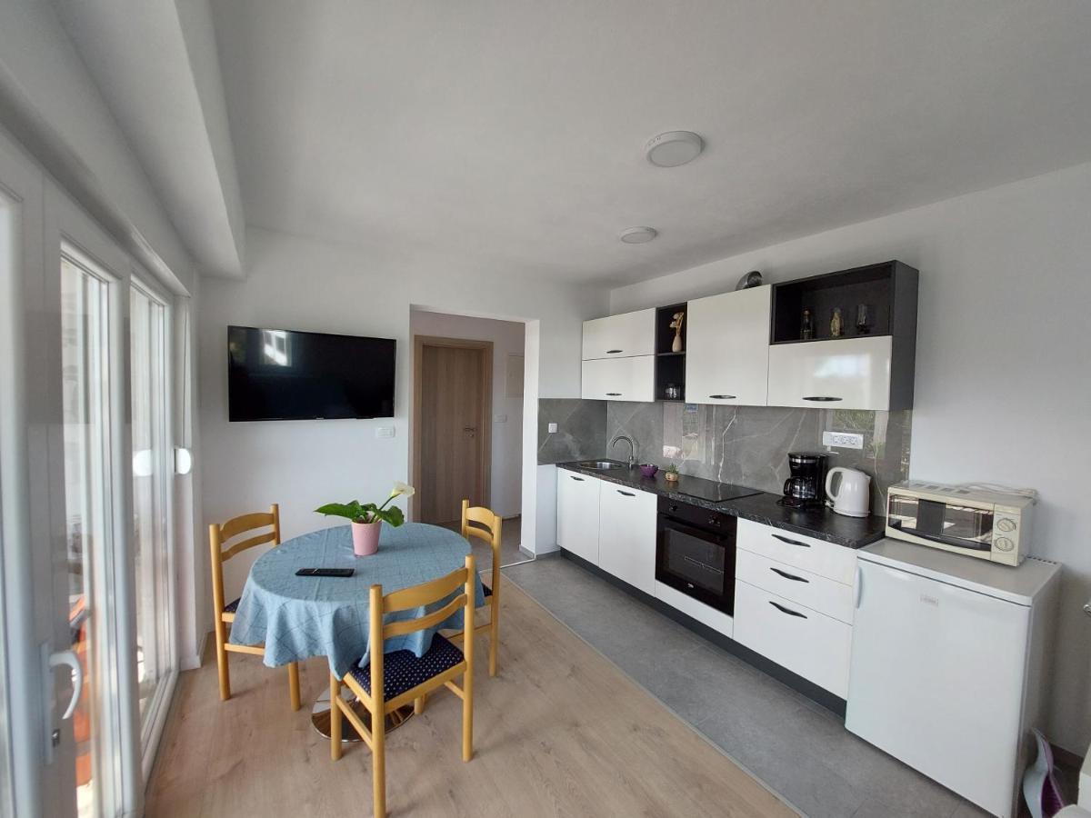 Apartments Babic Трогир Екстериор снимка