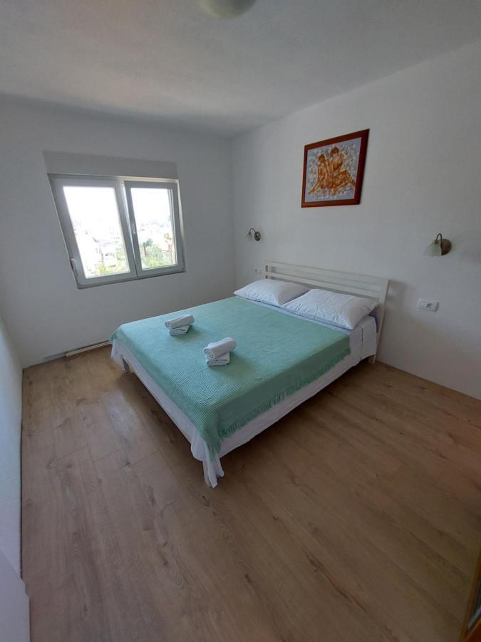 Apartments Babic Трогир Стая снимка