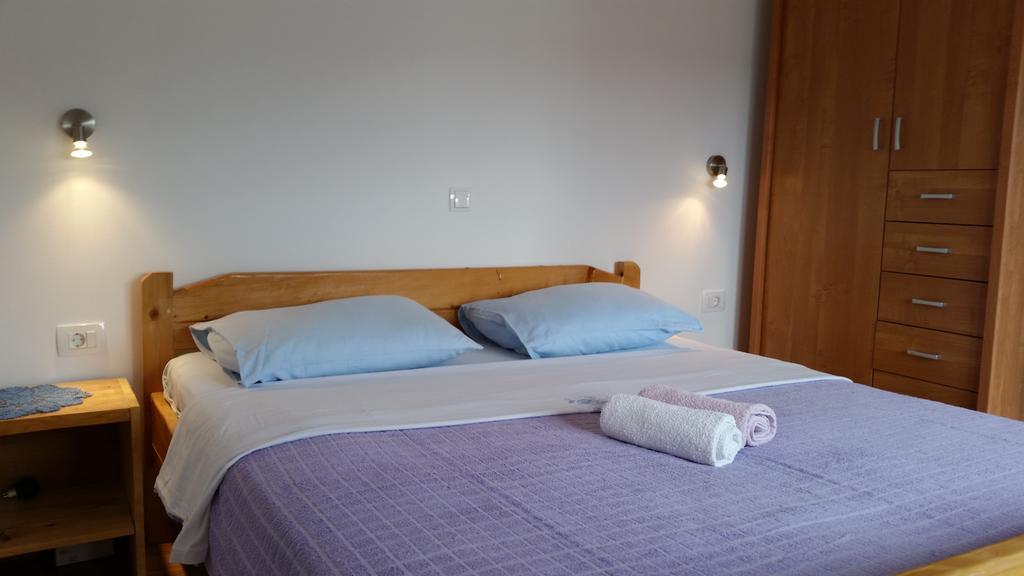 Apartments Babic Трогир Стая снимка