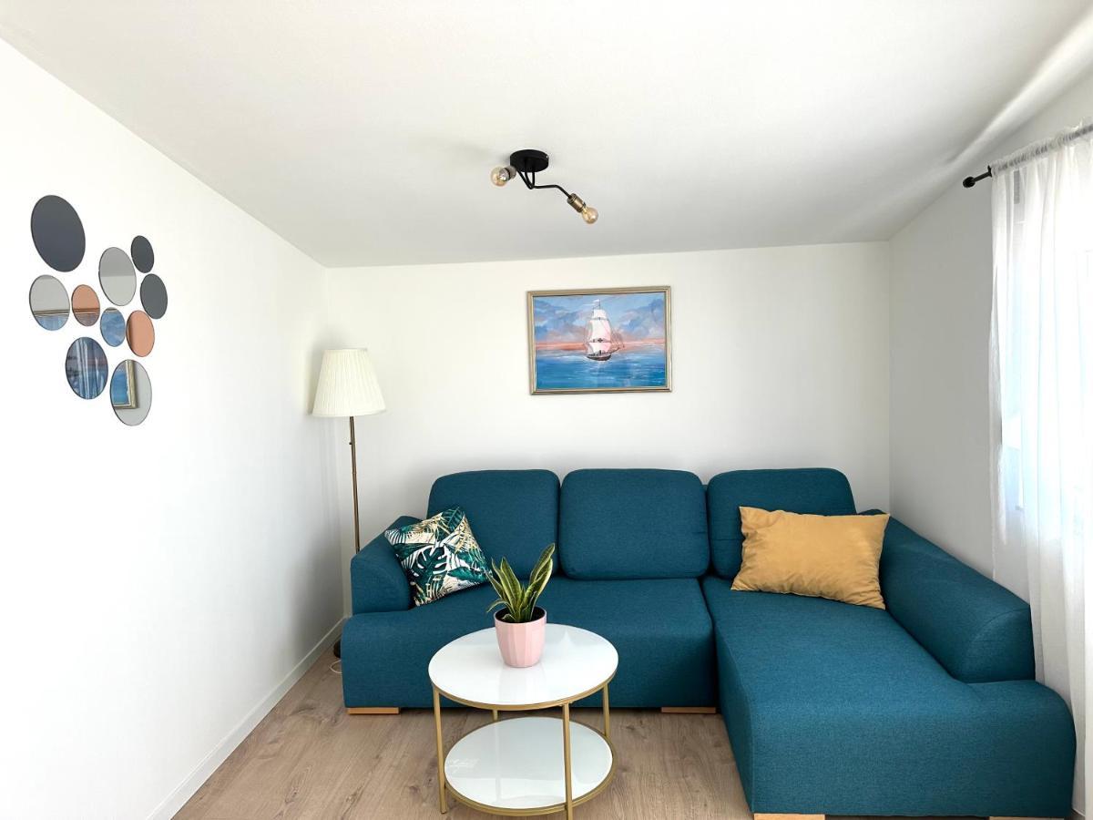 Apartments Babic Трогир Екстериор снимка