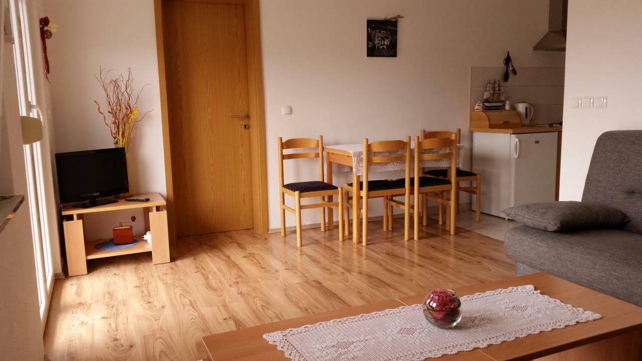 Apartments Babic Трогир Екстериор снимка